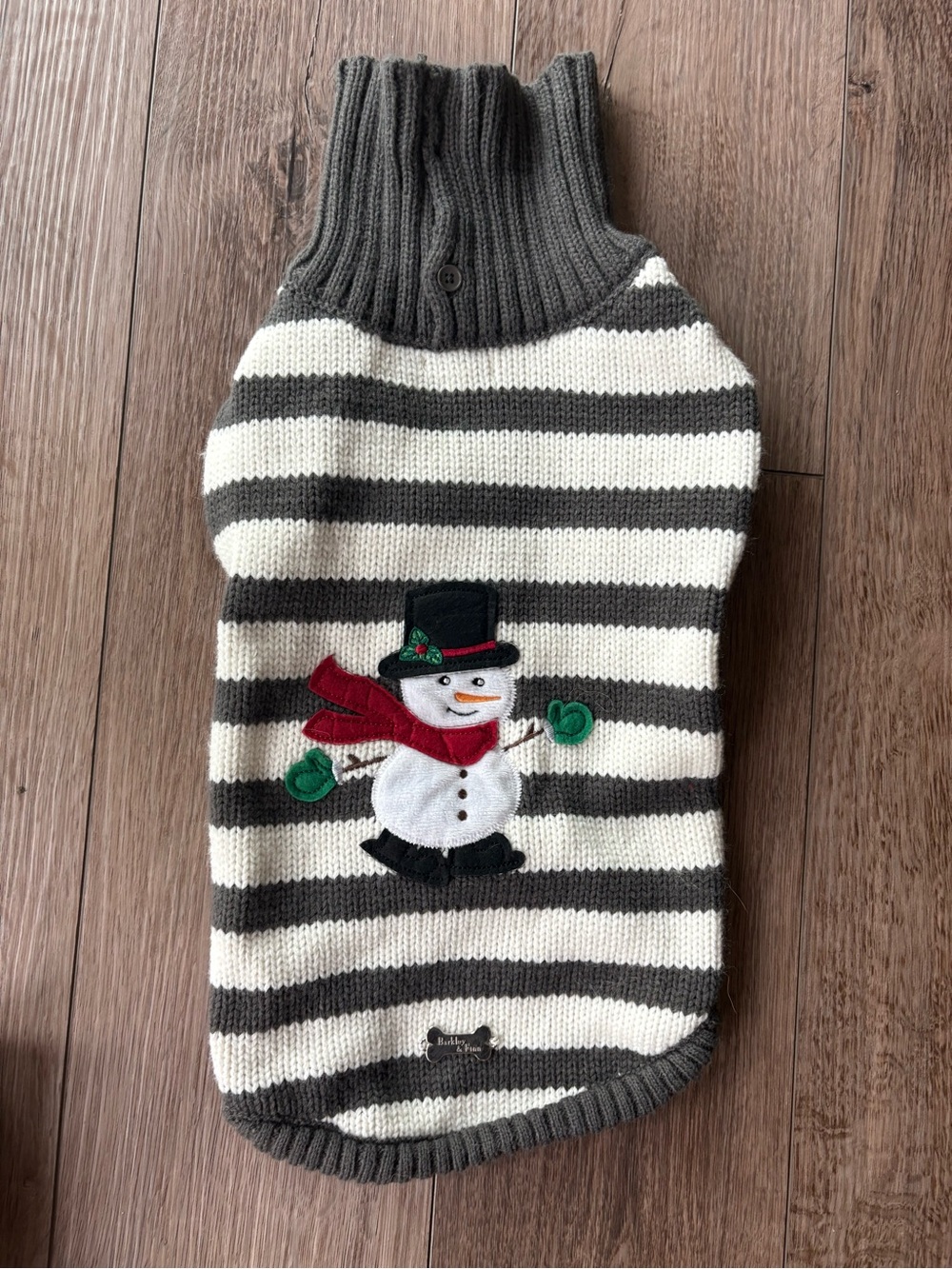 Barkley & Finn Size S Gray/White Striped Knit Dog Sweater Snowman Christmas Warm